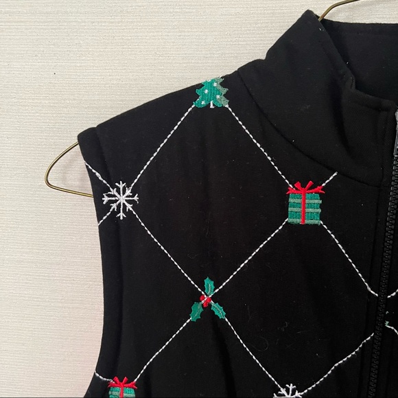Belle Point Black Christmas Sweater Vest - Picture 2 of 15